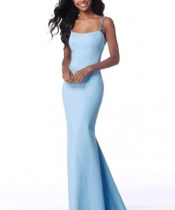 Sherri Hill - 51777 Crisscross-Strapped Scoop Back Mermaid Dress