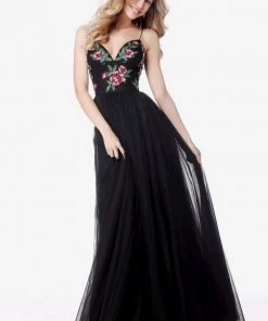 Sherri Hill - 52050 Embroidered Plunging Sweetheart Tulle A-Line Gown