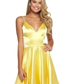 Sherri Hill - 52253 Sleeveless V-Neck Satin Short Dress