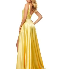 Sherri Hill - 52410 Sleeveless V Neck Silk Charmeuse A Line Dress