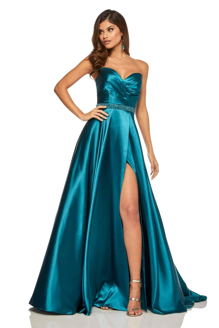 Sherri Hill - 52415 Sherri Hill Full Figured Sweetheart Dress 8 Sherri Hill - 52415 Sherri Hill Full Figured Sweetheart Dress