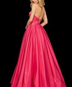 Sherri Hill - 52456 Strapless Sweetheart Full Figured Ballgown Dress