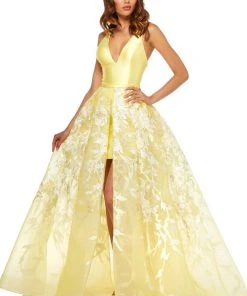 Sherri Hill - 52458 V-Neck Mikado Long Dress
