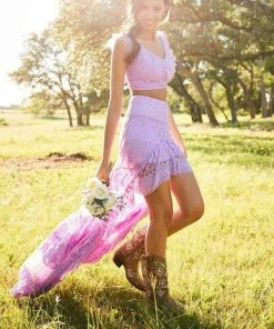 Sherri Hill - 52472 Two Piece Ruffled V-Neck Lace Dress