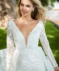 Sherri Hill - 52476 Applique Long Sleeve Deep V-neck Dress