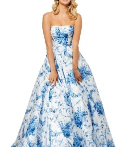 Sherri Hill - 52620 Straight Across Long A-line Dress