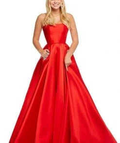 Sherri Hill - 52724 Strapless Straight Across Neck Mikado Ballgown