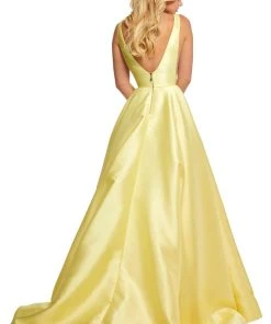 Sherri Hill - 52726 V-Neck Beaded Mikado Long Dress