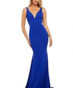 Sherri Hill - 52790 Plunging V-Neck Fitted Open Back Evening Dress