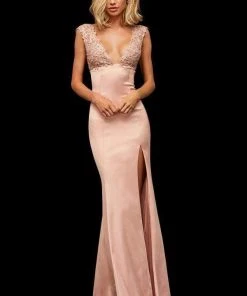 Sherri Hill - 52796 Plunging V-Neck Lace Gown With Slit
