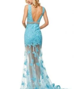 Sherri Hill - 52875 Plunging V-Neck Lace Long Dress