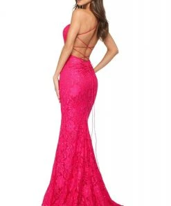 Sherri Hill - 53359 Allover Lace Sexy Back Fitted Dress