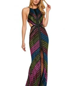 Sherri Hill - 53613 Halter Long Beaded Dress