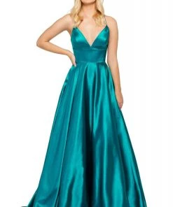 Sherri Hill - 53885 Sleeveless V Neck Lace Up Satin Dress