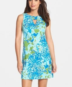 Short Dresses Taylor - 5395M Keyhole Floral Sheath Dress